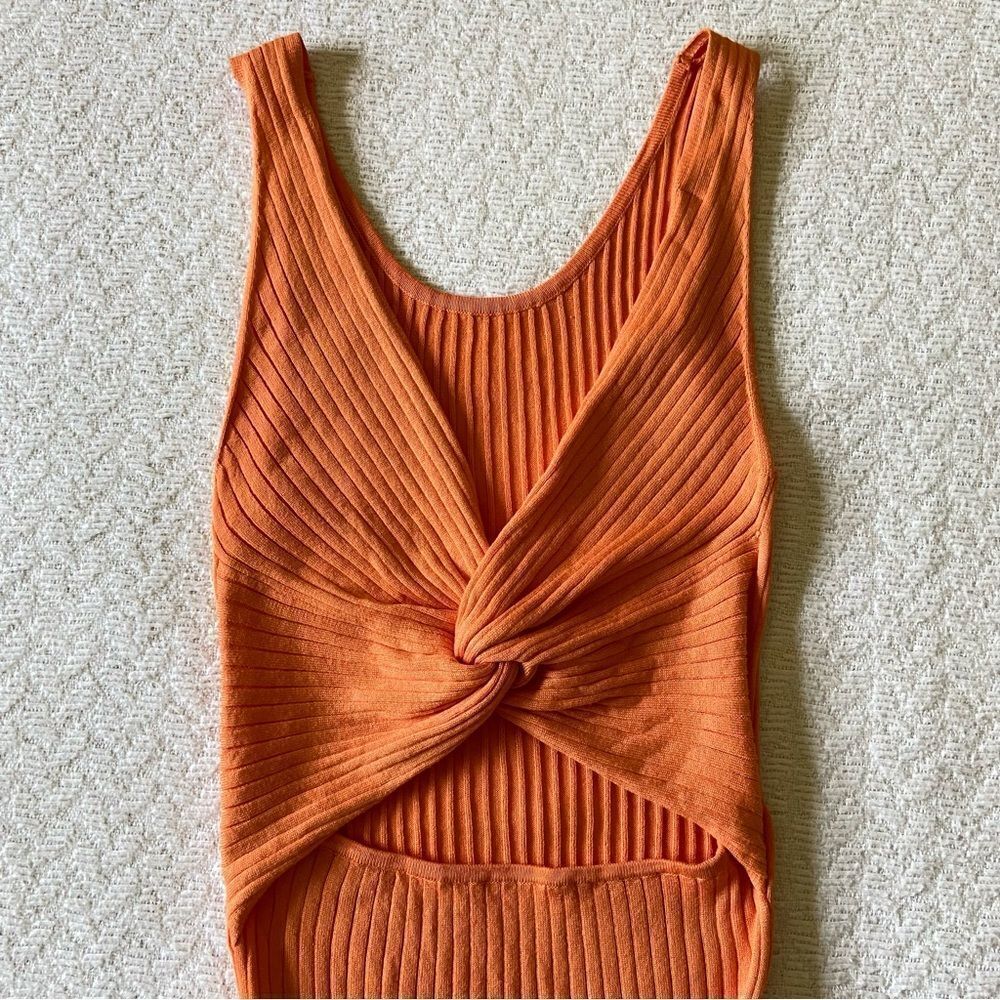 Jolie & Joy Sleeveless Ribbed Twist Back Orange Sweater Pencil Bodycon Dress - Picture 3 of 8